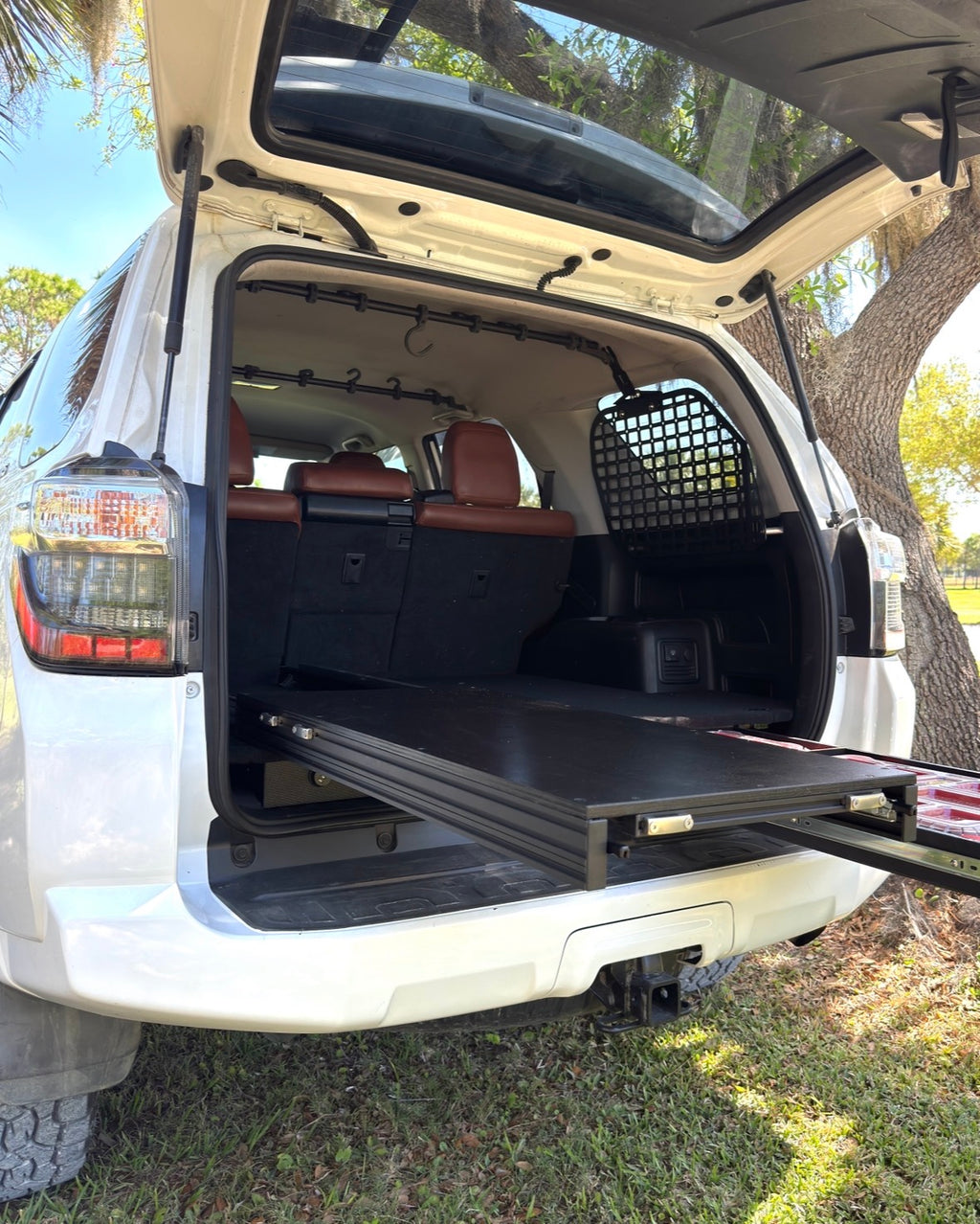 Low-Profile Gear Slide